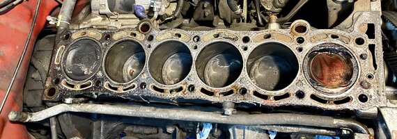 Nov 25 Head Gasket.jpg Nov 25 Head Gasket.jpg