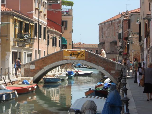 p1746091_11.jpg