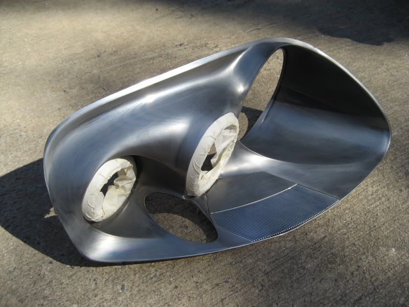 p919976_2.jpg